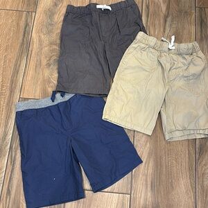 Bundle of carters boys shorts